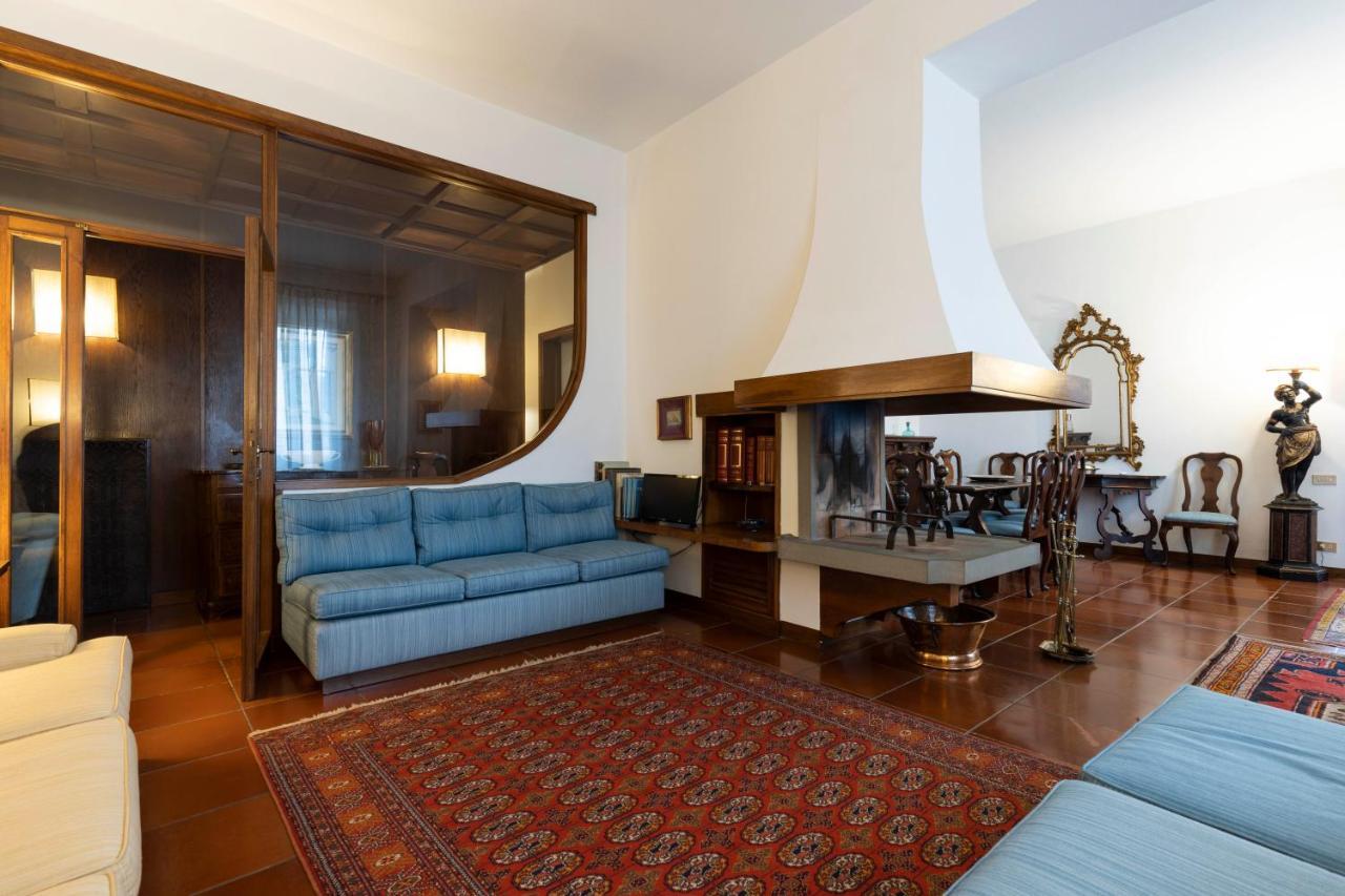 Apartment Palazzo Cecchi Luxury Florenz